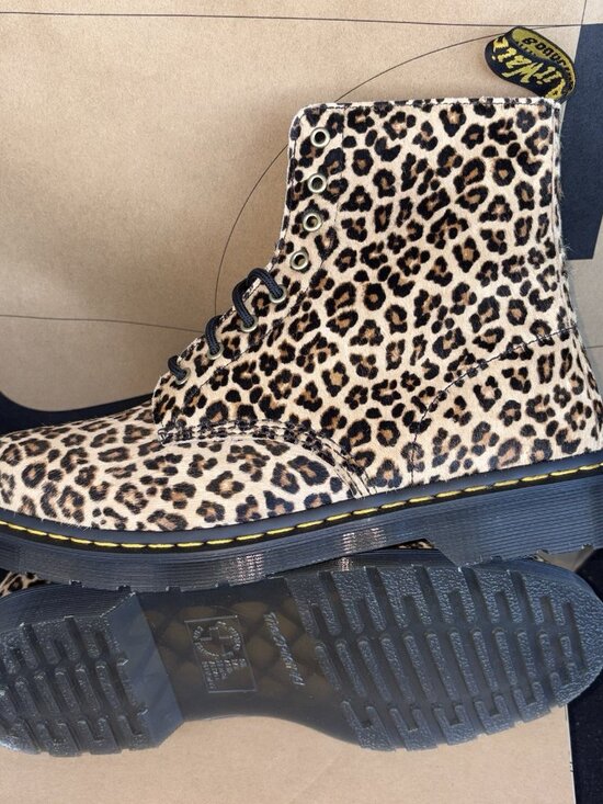 NEW Dr Martens 1460 Pascal Mini Leopard Bovine Hair Lace Up Boots Men’s Size 11 main image 6